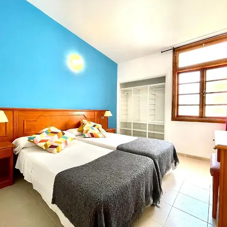 Apartment With Wifi, Pool, Close To The Shops And Restaurants In Tenerife South Costa Adeje (Tenerife)