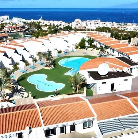 Apartmán Apartment With Wifi, Pool, Close To The Shops And Restaurants In Tenerife South Costa Adeje (Tenerife)