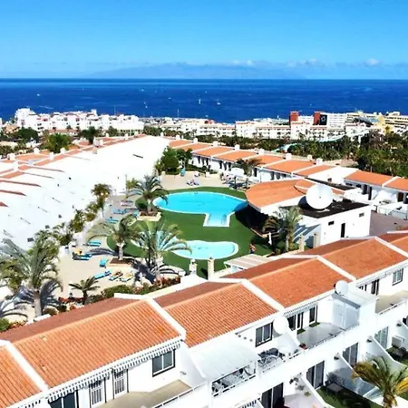 Apartamento Apartment With Wifi, Pool, Close To The Shops And Restaurants In Tenerife South Costa Adeje (Tenerife)
