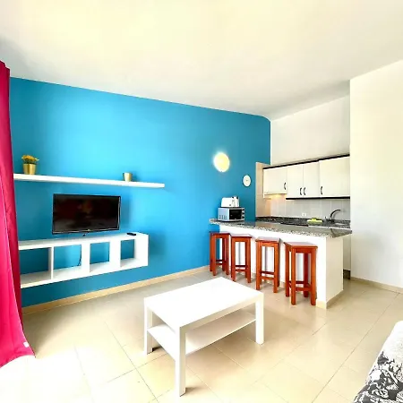 Apartment With Wifi, Pool, Close To The Shops And Restaurants In Tenerife South Costa Adeje (Tenerife)