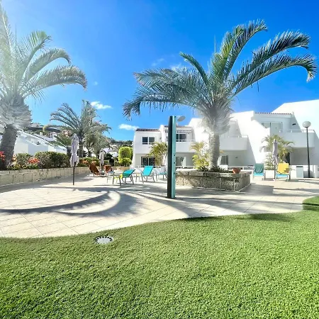 Apartamento Apartment With Wifi, Pool, Close To The Shops And Restaurants In Tenerife South *