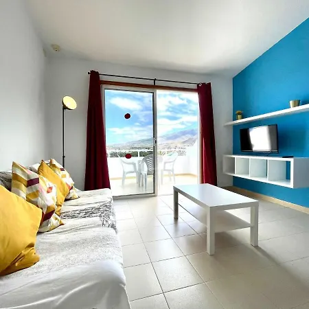 Apartman Apartment With Wifi, Pool, Close To The Shops And Restaurants In Tenerife South Costa Adeje (Tenerife)